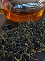 Чорний елітний чай Золотий Мао-Фенг "Стара слива" 250 г. Изображение №2