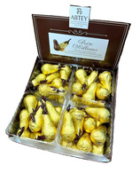 Шоколадні цукерки у формі груші наповнені лікером Абтей Abtey Pears williams 960g. Зображення №2